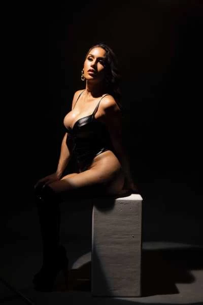 Photo 33 of Amanda Filipina